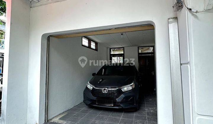 Rumah Hook Pusat Kota Strategis di Komplek Sukaluyu Bandung 2