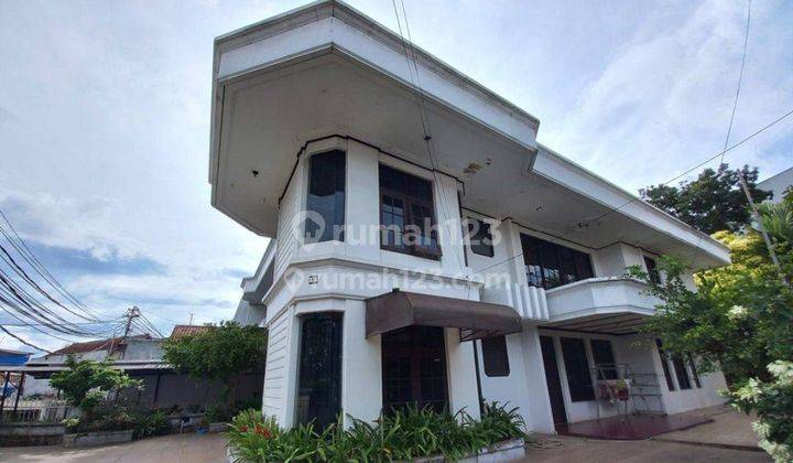 Rumah Besar Cocok Guest House di Sayap Setiabudi Bandung 1