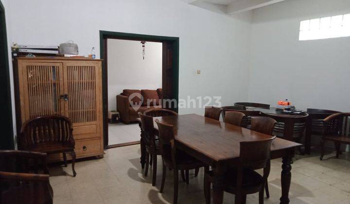 Rumah Siap Huni Di Kawasan Komersial Malabar
Gatot Subroto
 2