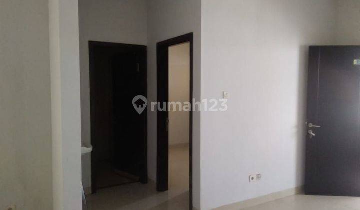 Rumah Bagus 2 Lantai SHM di Sayap Sukajadi Dekat Tol Pasteur 4