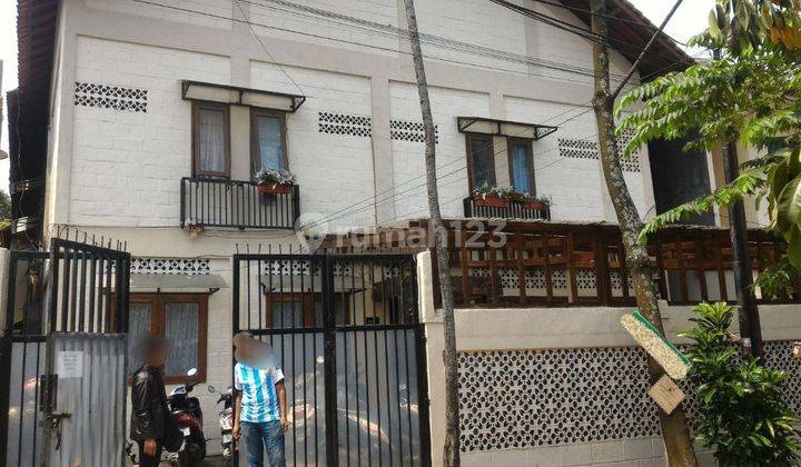 Rumah Kost 2 Lantai SHM Butuh Renovasi di Sayap Cikutra 1