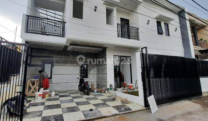 Rumah Baru SHM 2 Lantai Komplek Turangga 2