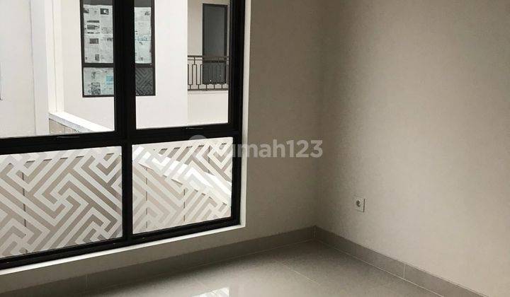 Rumah 2 Lantai Bagus Di Podomoro Park Dekat Tol Buah Batu Bandung 2