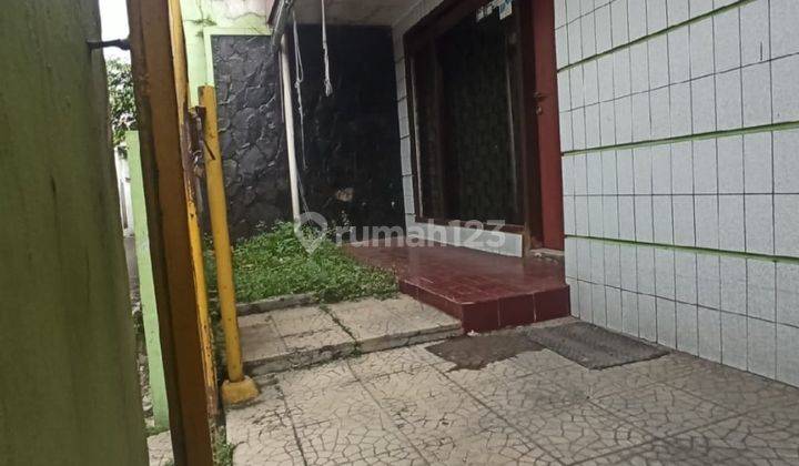 Rumah Strategis Pusat Kota di Sayap Ciateul Bandung 1