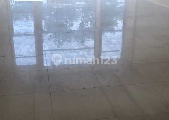 3-Storey Newly Built Ready-to-Use Ruko on Pasirkaliki Main Road