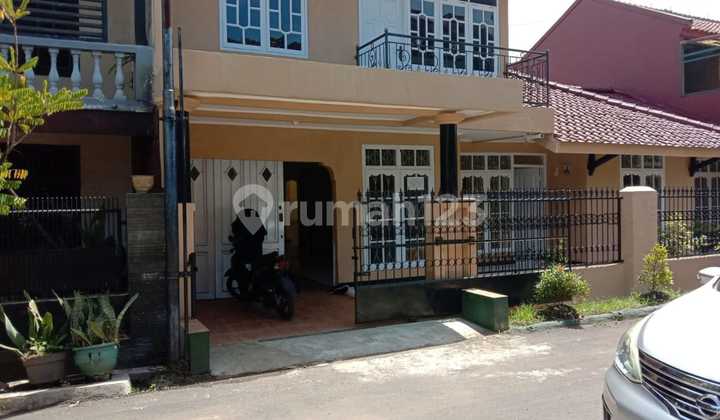 Rumah Siap Huni Dalam Komplek Cijawura Indah Buah Batu Bandung