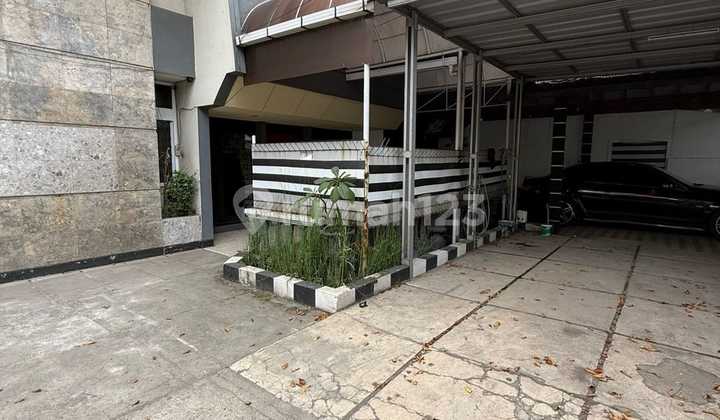 Tanah dan Bangunan Area Buah Batu Dekat Batununggal