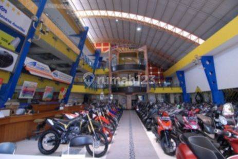 Gedung Showroom Megah Exclusive Pusat Kota Alun alun Bandung 1