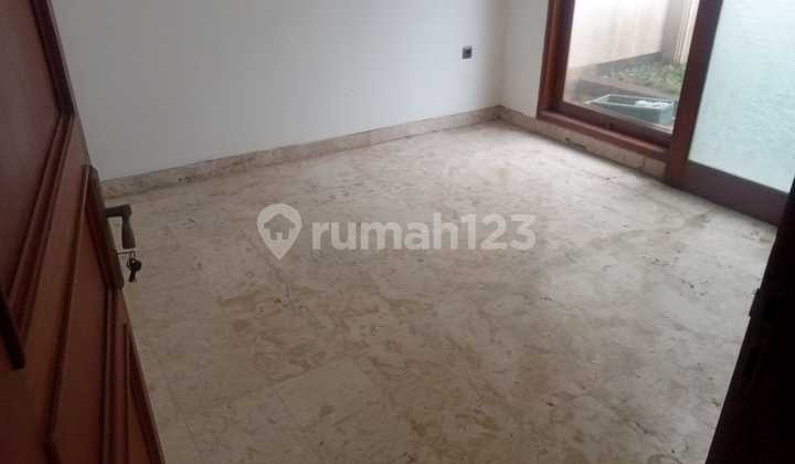 Rumah Terawat Siap Huni di Taman Sakura Soekarno Hatta Bandung 2