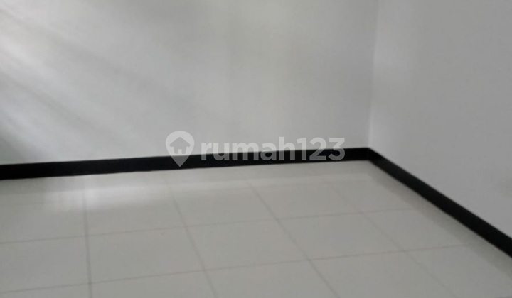 Rumah Hoek Siap Huni di Taman Cibaduyut Indah Bandung 2