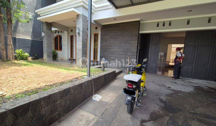 Rumah Bagus Strategis Furnish Di Setra Duta Area Pasteur Bandung 1