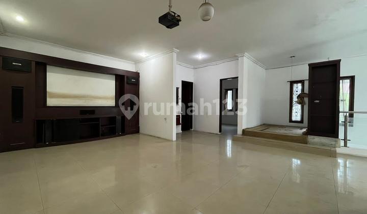 2-Story Minimalist Hook House in Batununggal Indah