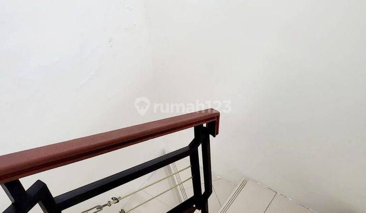 Rumah 2 Lantai Nyaman Terawat Di Komplek Cempaka Hijau Bandung 2