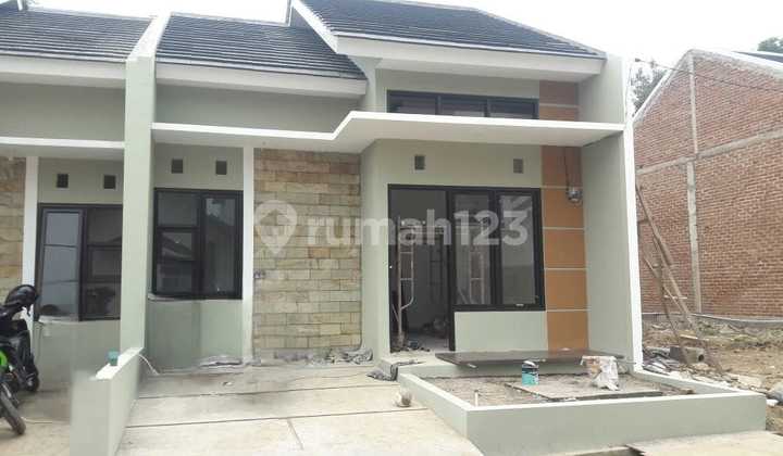 Rumah Baru Komplek Griya Asri Margahurip Dekat Tol Seroja Rumah Baru Komplek Griya Asri Margahurip Dekat Tol Seroja