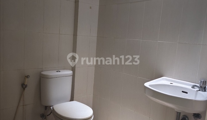 Ruko Strategis Siap Pakai di Mekar Wangi Bandung