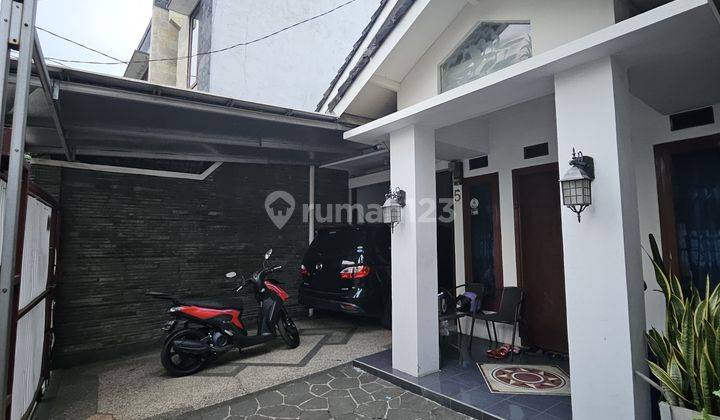 Rumah Bagus Nyaman Asri Daerah Cikutra Bandung 1