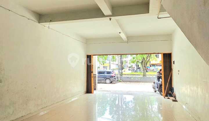 Ruko 2 Lantai Siap Pakai di Taman Kopo Indah 2 Ruko 2 Lantai Siap Pakai di Taman Kopo Indah 2