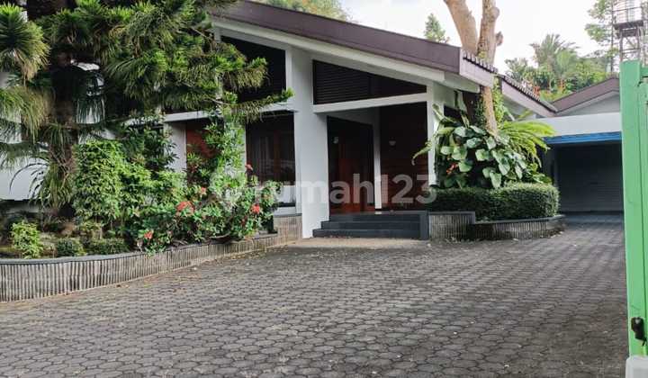 Rumah Homy Exlusive Siap Huni Furnish di Budiasih Bandung
