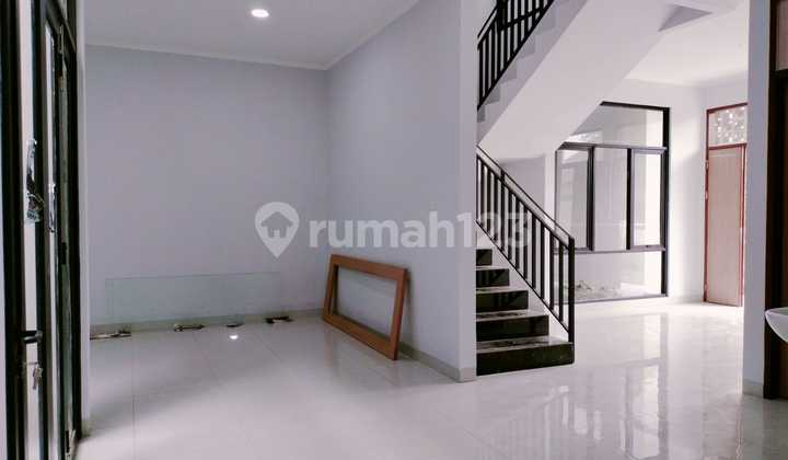 Ready-to-Live Minimalist New House in Turangga, Buah Batu, Bandung 2