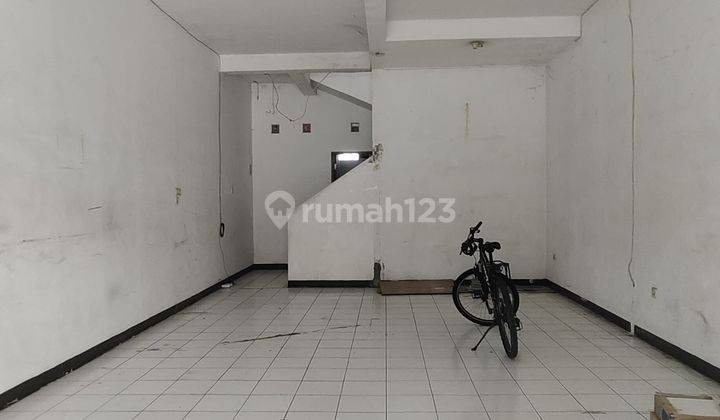 Ruko Dua Lantai di Taman Kopo Indah 3 Bandung 1