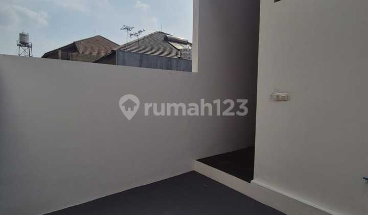 Rumah Baru Minimalis di Cluster Mekar Wangi Mekar Jelita 2