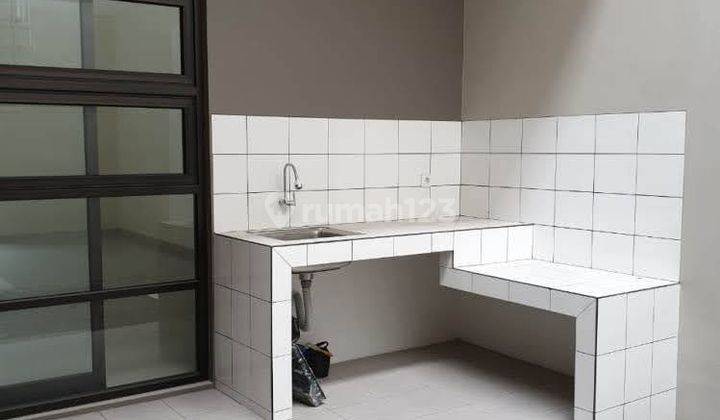 Rumah 2 Lantai Minimalis di Komplek Kembar BKR Bandung