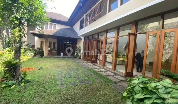 Rumah Mewah Strategis Di Mainroad Dago Bandung Utara 1