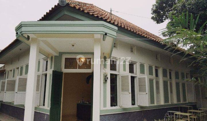 Rumah Kolonial Luas Terawat Daerah Burangrang Bandung 1