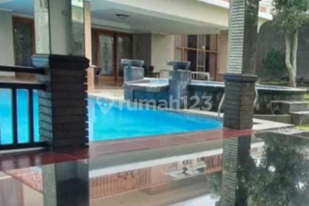 Rumah Siap Huni Dengan Kolam Renang di Setiabudi Regency Bandung 1