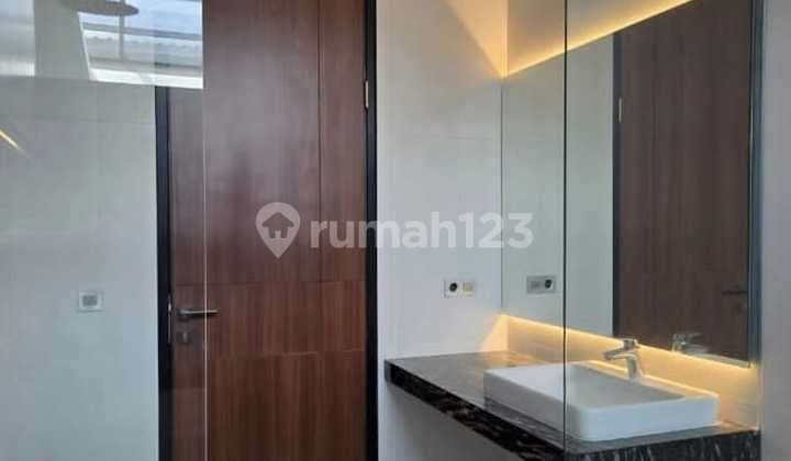 Rumah Sultan Baru Mewah di Xandari Summarecon Bandung 2