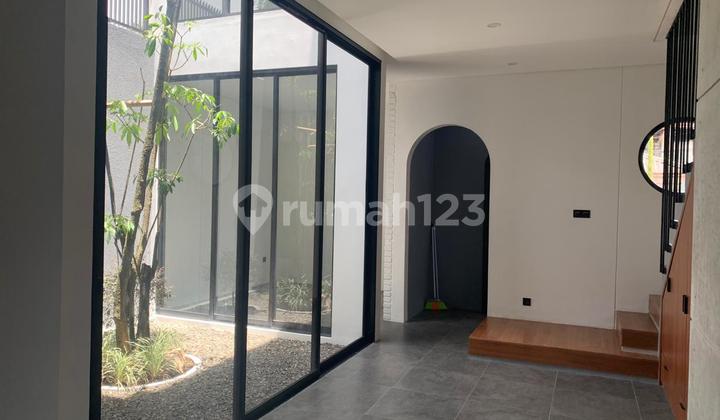 Rumah Baru Cantik Minimalis Area Turangga Dekat Trans Studio 2