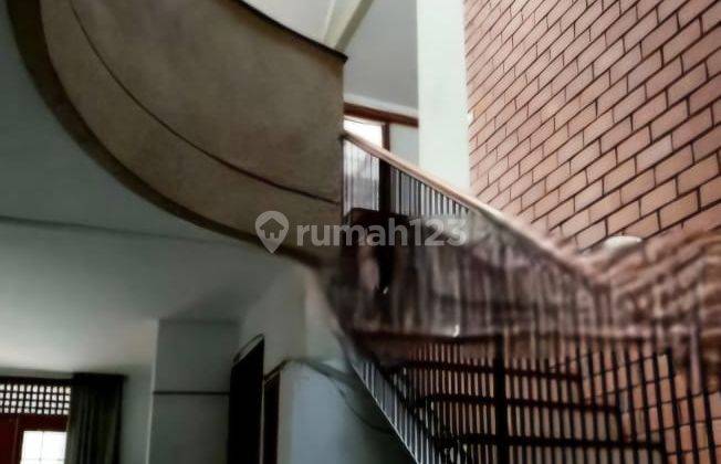 Rumah Luas Strategis Cocok Untuk Segala Usaha Sayap Dago  2