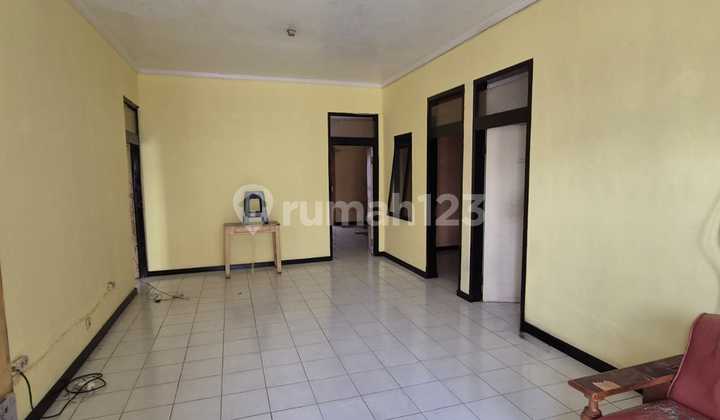 Old House Hook Ready to Live Katamso Supratman Wing Bandung Old House Hook Ready to Live Katamso Supratman Wing Bandung