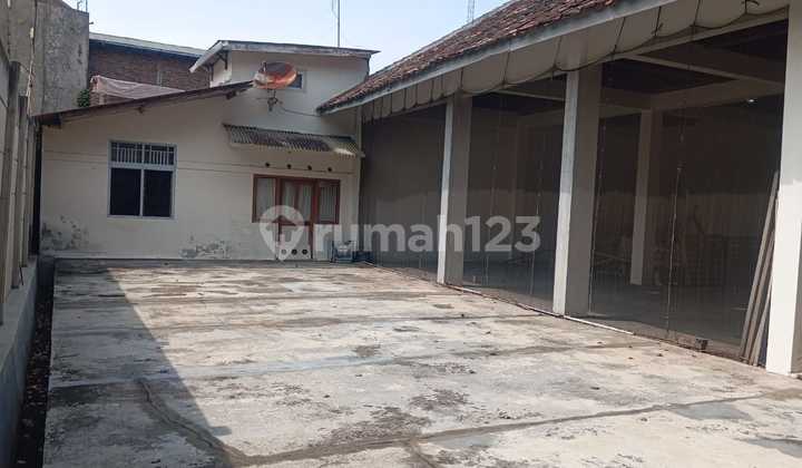 Strategic Business Space in the Colonel Masturi Wing, North Cimahi Strategic Business Space in the Colonel Masturi Wing, North Cimahi