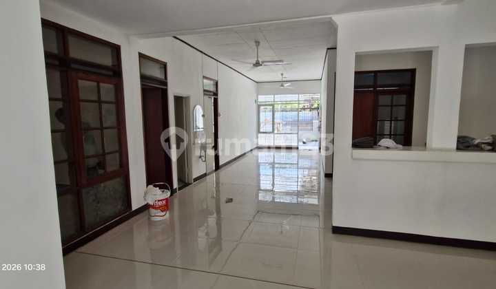 Rumah Nyaman Siap Huni di Taman Holis Indah 1