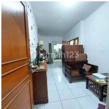 Rumah Minimalis Nyaman Di Taman Cibaduyut Indah 1