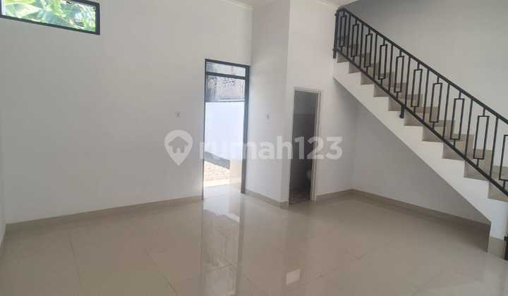 Rumah 2 Lantai Baru Minimalis di Katapang Rumah 2 Lantai Baru Minimalis di Katapang