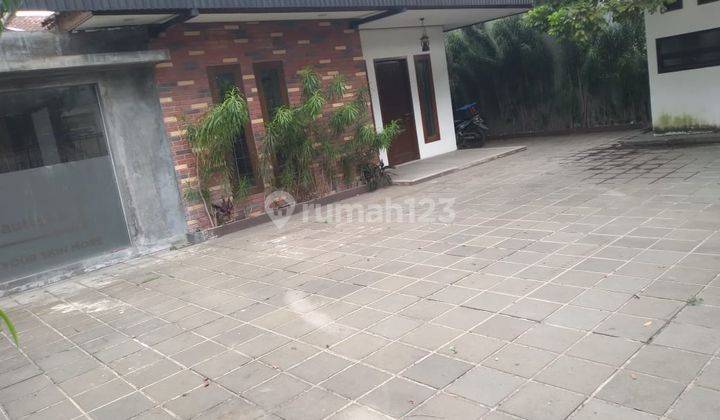 Rumah Strategis Cocok Usaha di Mainroad Sayap Pelajar Pejuang 1