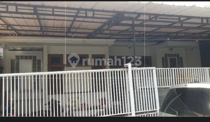 Comfortable House in Muara Complex Near Imanuel Hospital Bandung