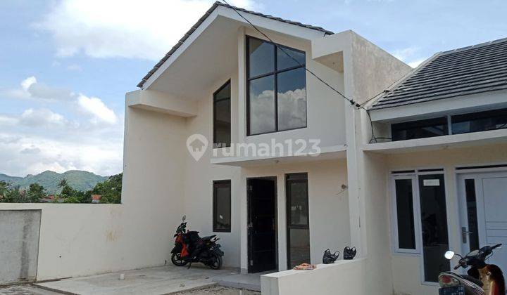 Rumah murah mezzanine 1,5 lantai dekat podomoro park 3