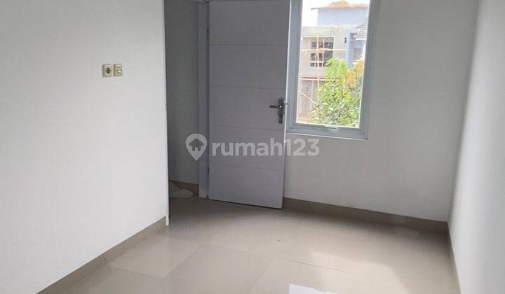 LAKU KERAS DI JUAL RUMAH MEZANIN DEKTA STT TELKOM 357jt 6