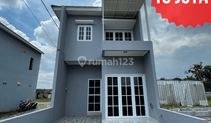 Wujudkan Mimpi Anda Punya Rumah Mewah Strategis Dekat Jalan Utama 3