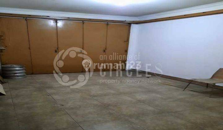 Sewa Rumah Strategis 2 Lantai Di Dian Permai BandunG 4