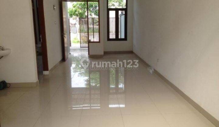 Rumah Jual di Dekat Terminal Leuwipanjang