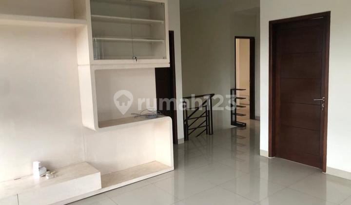 Dijual Rumah Lux Singgasana Pradana 2