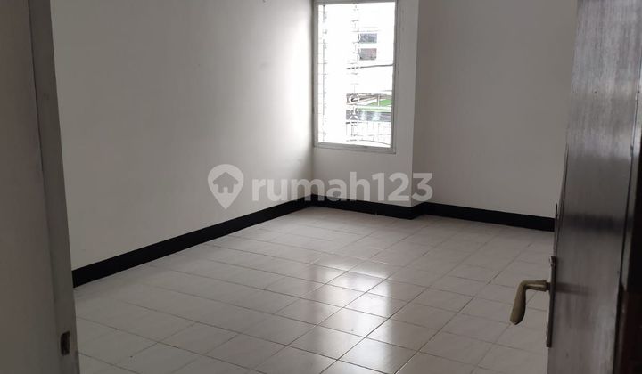 Sewa Rumah Jl Jend Sudirman 2