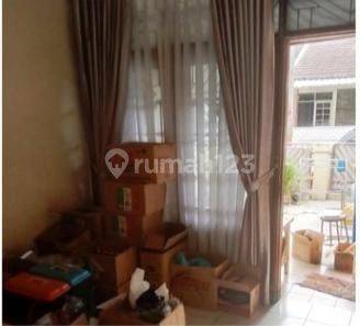 Jual rumah di jl kembar 2