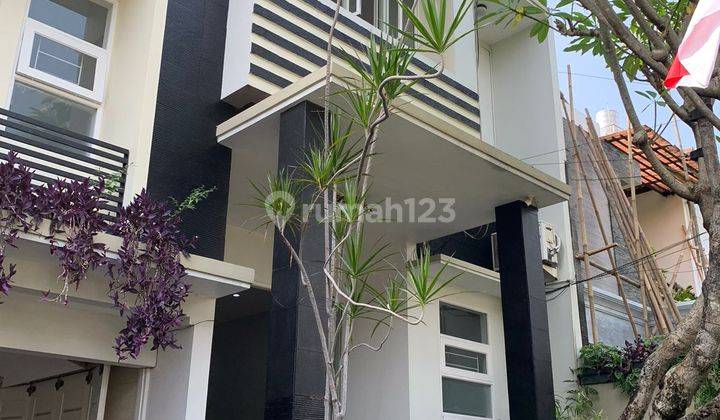 Jual Rumah Pondok Indah Jaksel 4 Kamar Tidur Siap Huni 2