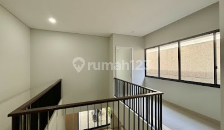 Rumah Bagus di Discovery Amore Bintaro Sektor 9 Rumah Bagus di Discovery Amore Bintaro Sektor 9
