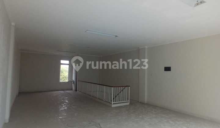 Ruko Siap Pakai Di Ruko Emerald Avenue Bintaro Jaya Sektor 9